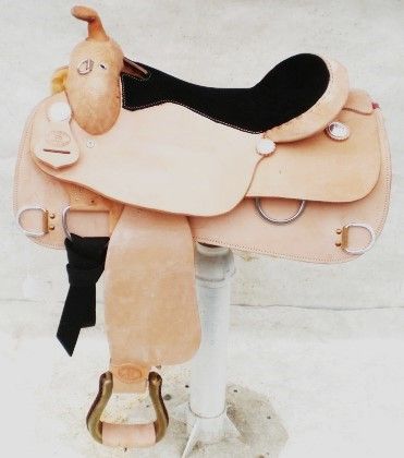 SRS TRAINING SADDLE