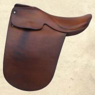 Crump Saddle