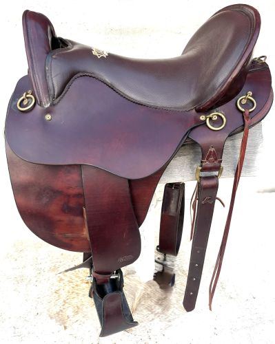 GEN II PLANTATION TUCKER SADDLE, MODEL 140